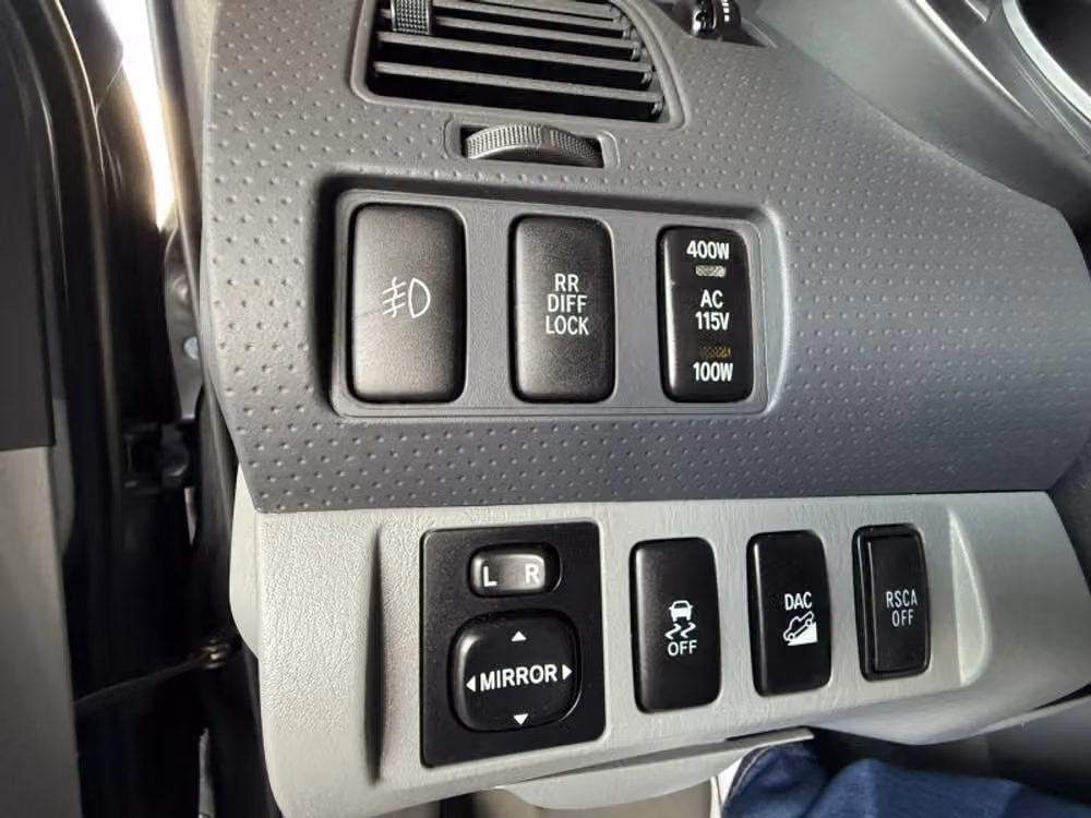 2009 Toyota Tacoma V6 Double Cab Image 13