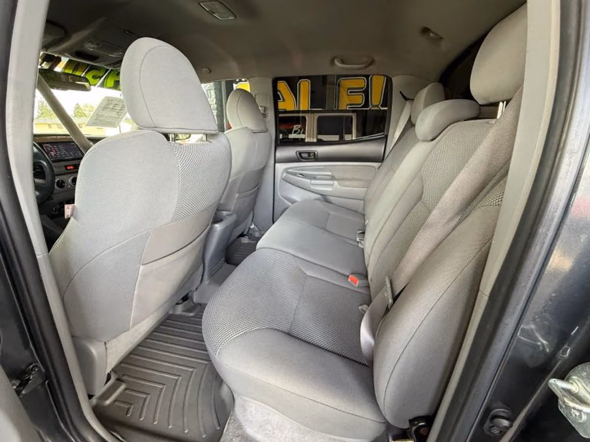 2009 Toyota Tacoma V6 Double Cab Image 16