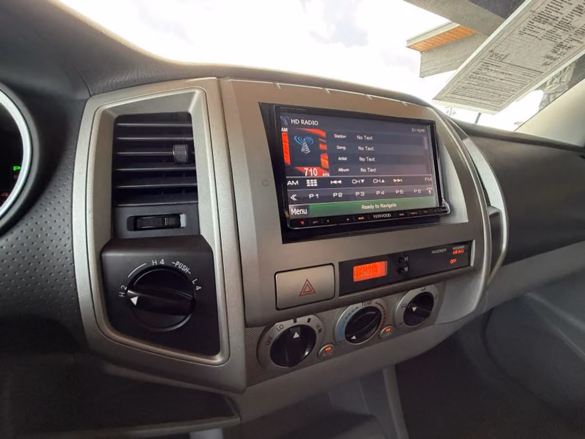 2009 Toyota Tacoma V6 Double Cab Image 11