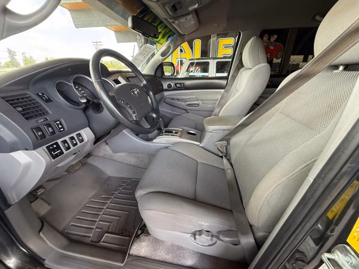 2009 Toyota Tacoma V6 Double Cab Image 14