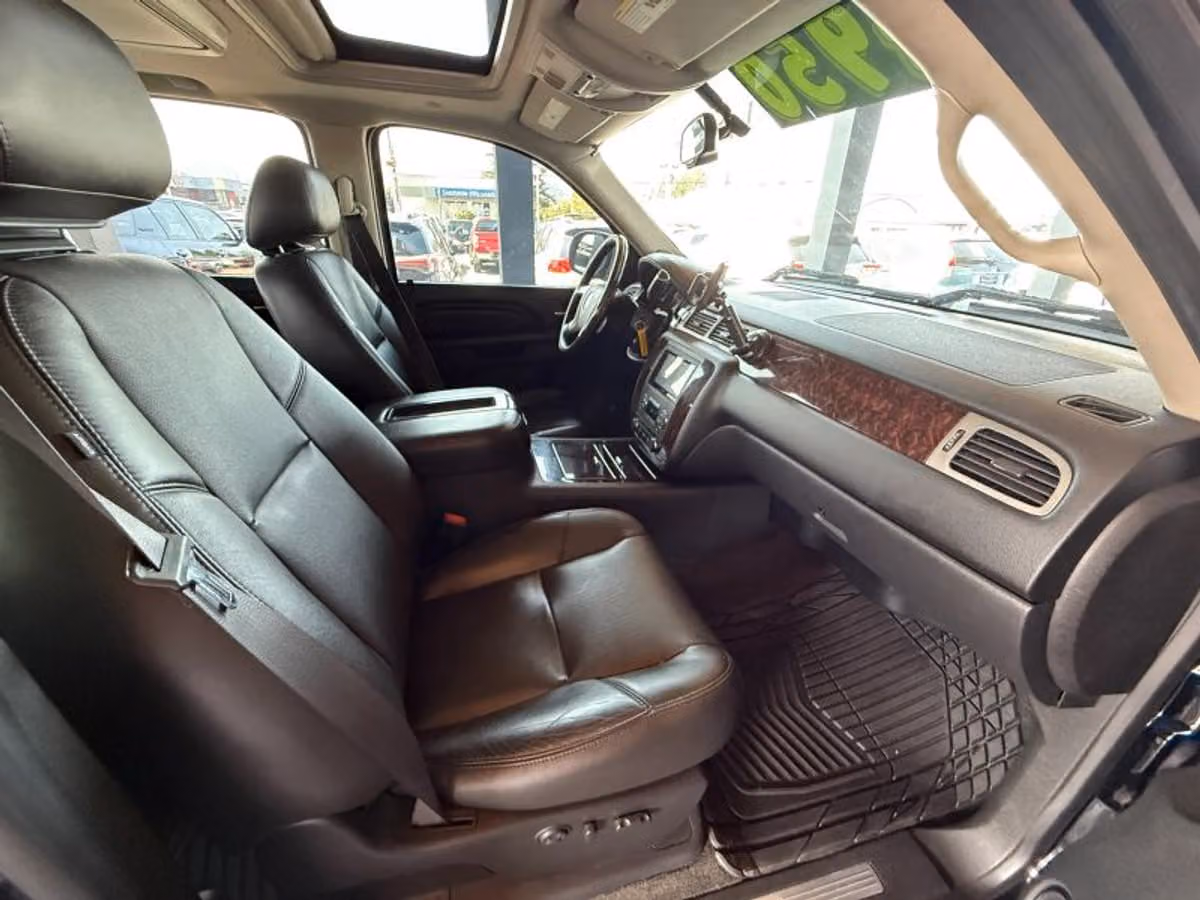 2013 GMC Sierra 1500 Denali Crew Cab Image 13