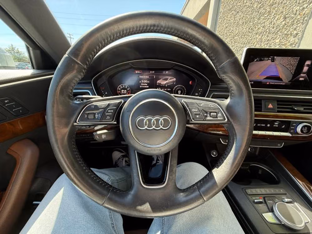 2017 Audi A4 2.0T quattro Premium Image 9