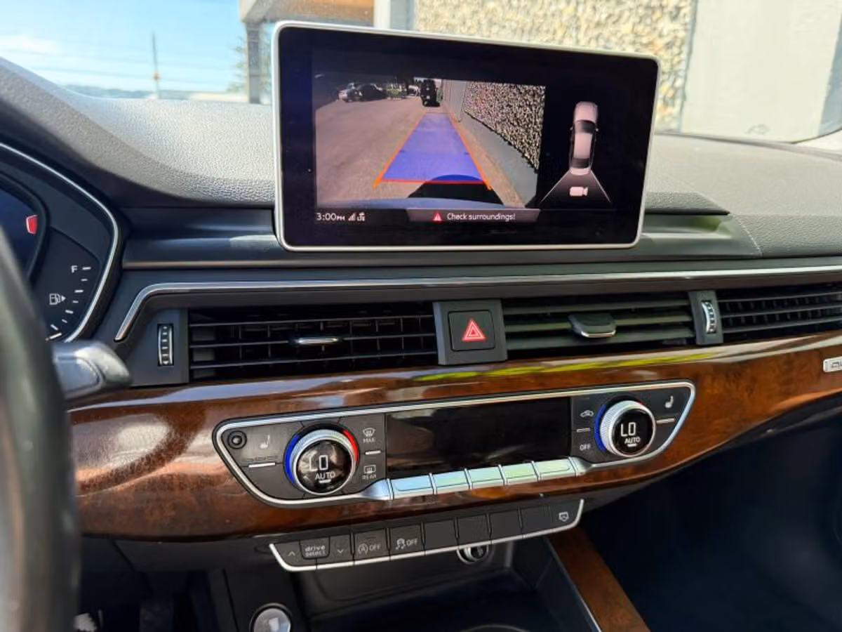 2017 Audi A4 2.0T quattro Premium Image 12