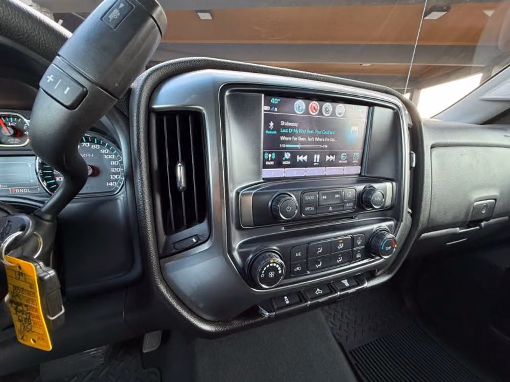 2019 Chevrolet Silverado 2500HD LT Crew Cab Image 11