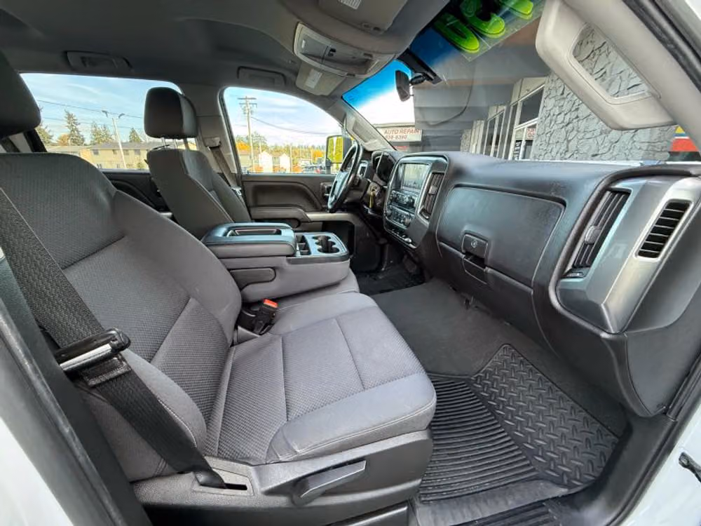 2019 Chevrolet Silverado 2500HD LT Crew Cab Image 13