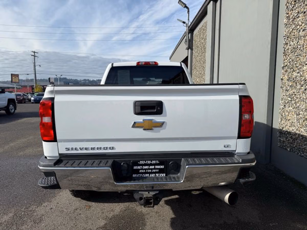 2019 Chevrolet Silverado 2500HD LT Crew Cab Image 8