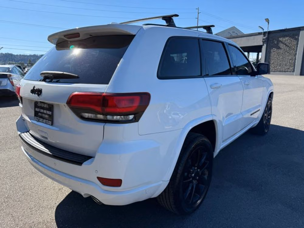 2018 Jeep Grand Cherokee Altitude Image 5