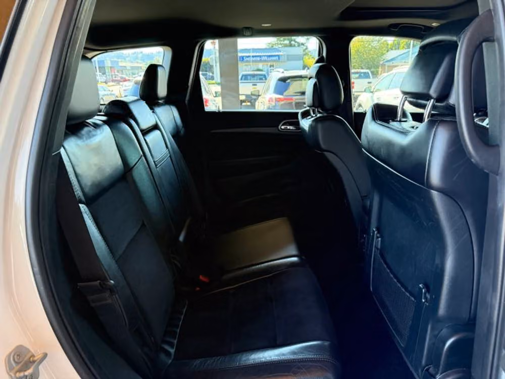 2018 Jeep Grand Cherokee Altitude Image 13