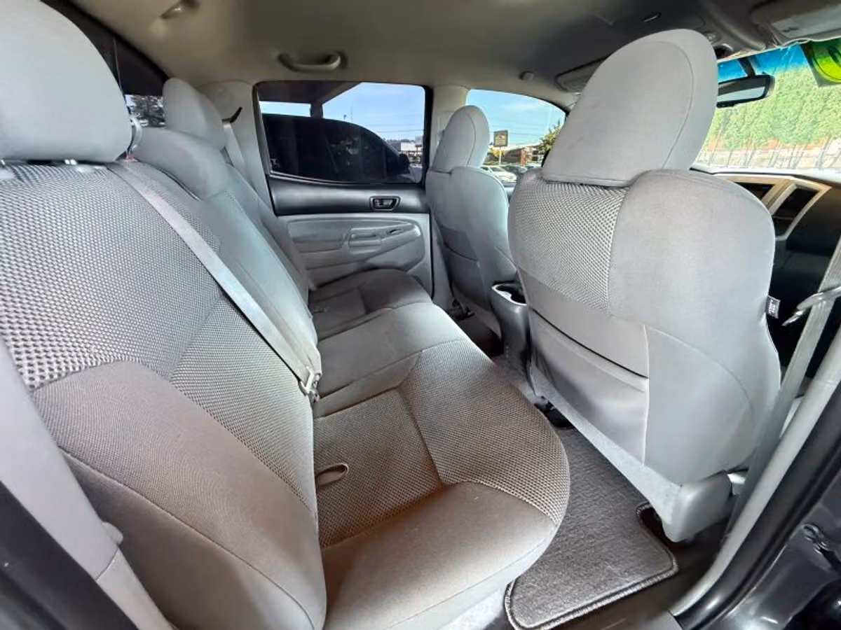 2011 Toyota Tacoma V6 Double Cab Image 16