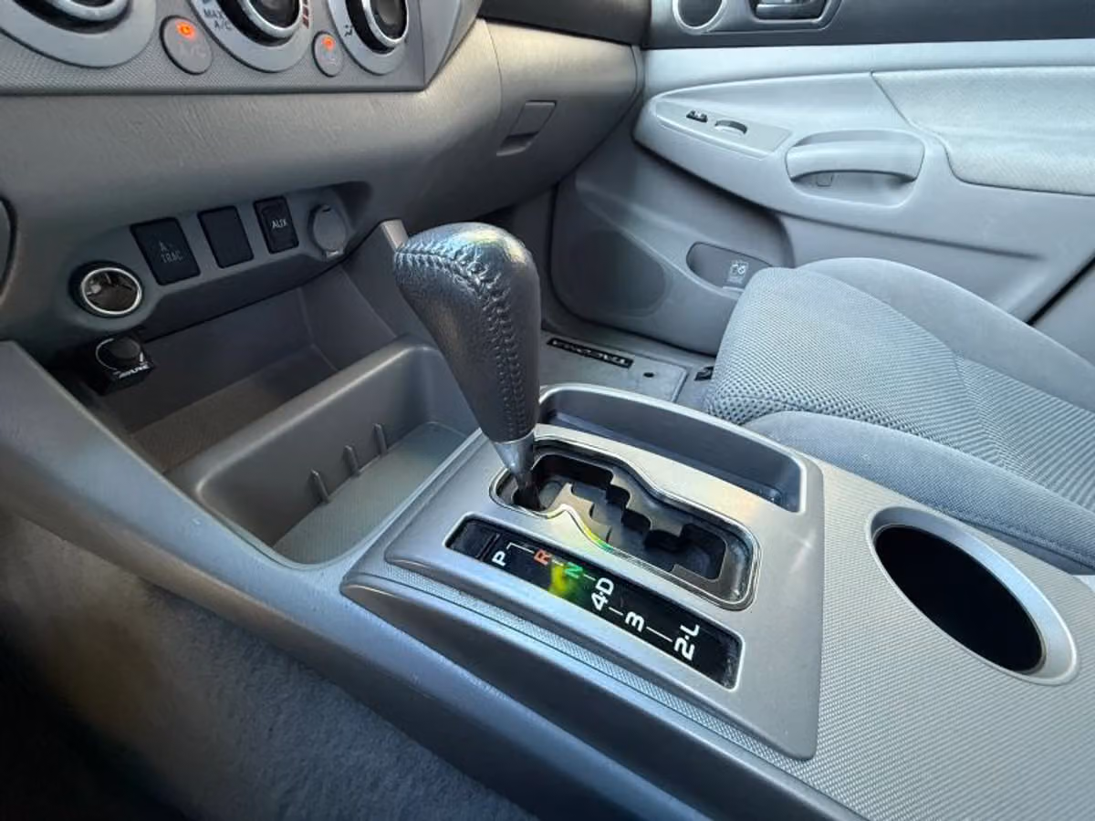 2011 Toyota Tacoma V6 Double Cab Image 12