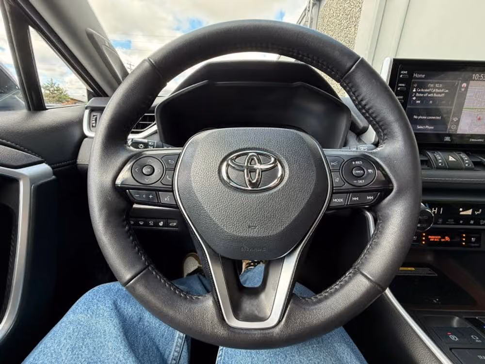 2021 Toyota RAV4 Hybrid Limited Image 9