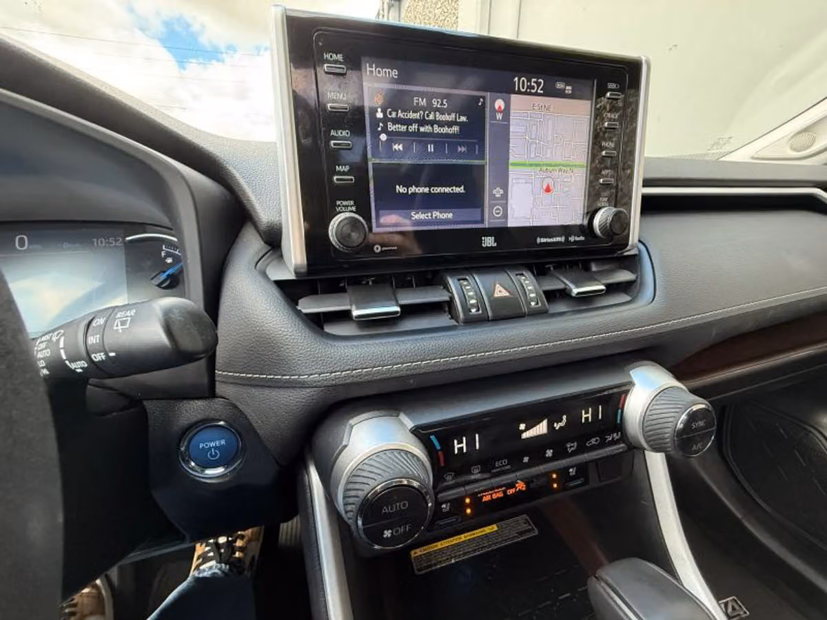 2021 Toyota RAV4 Hybrid Limited Image 11