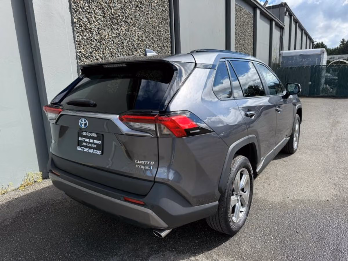 2021 Toyota RAV4 Hybrid Limited Image 6
