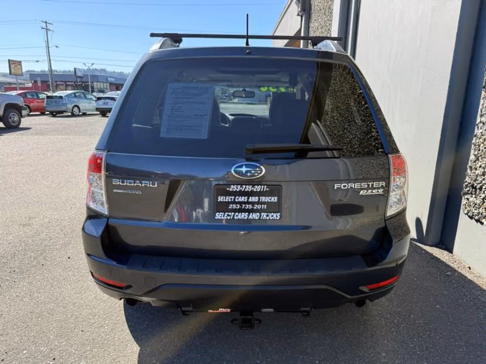 2012 Subaru Forester 2.5X Premium Crossover Image 8