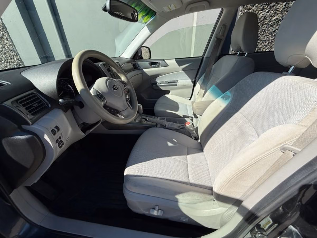 2012 Subaru Forester 2.5X Premium Crossover Image 13