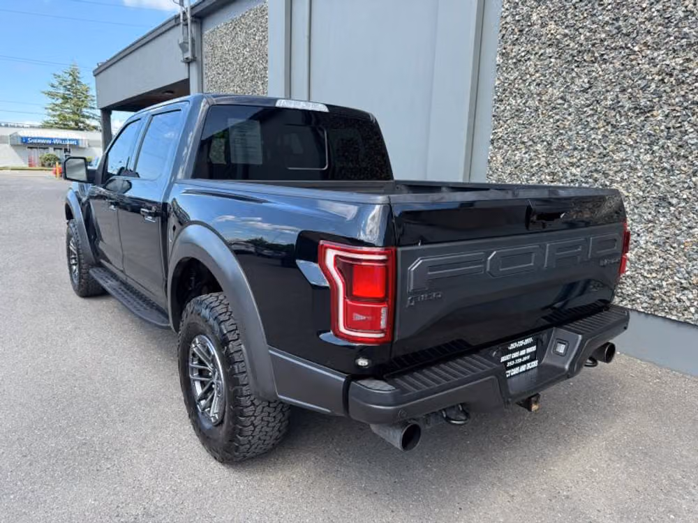 2020 Ford F-150 Raptor 802A SuperCrew Image 3