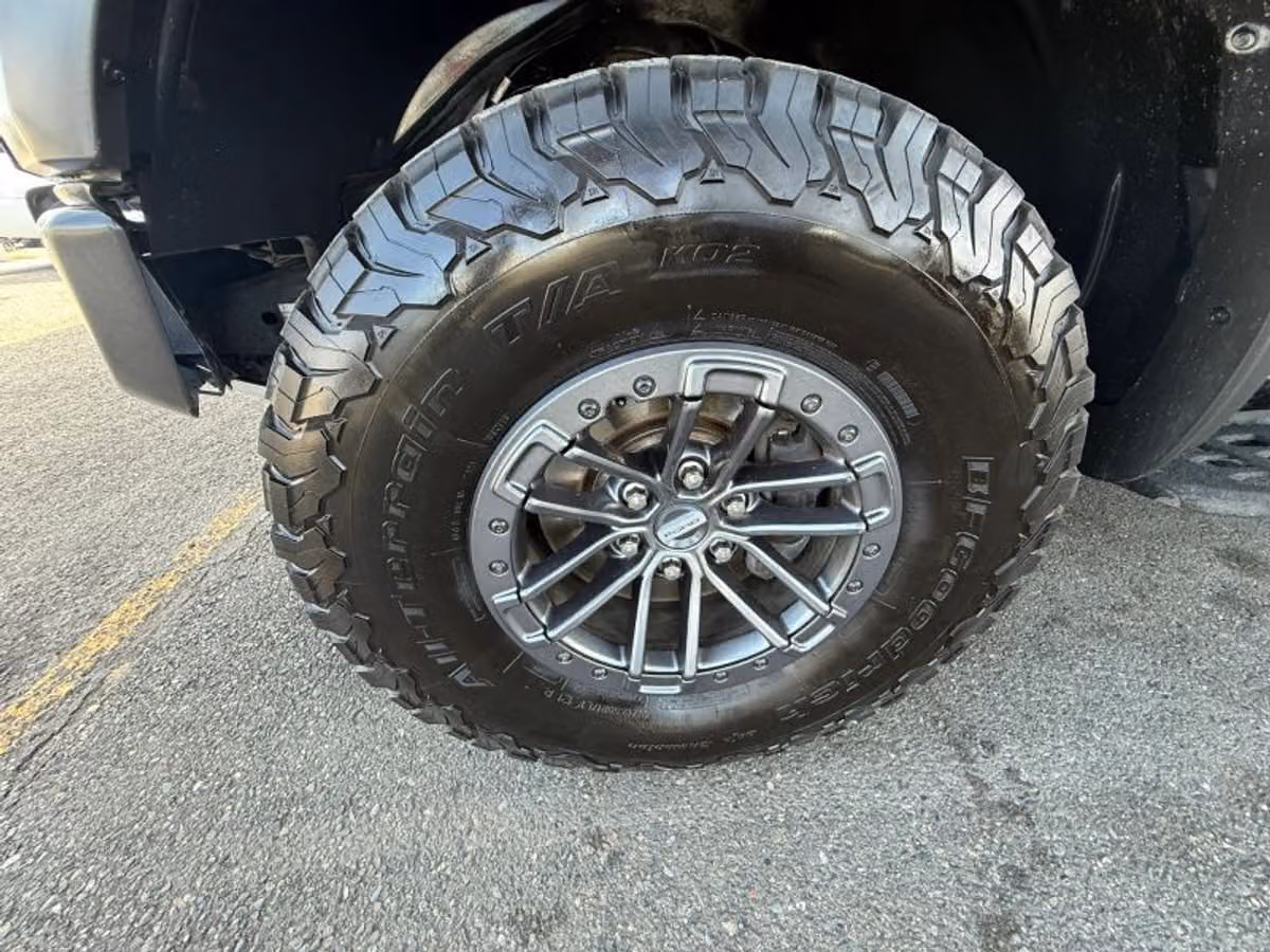 2020 Ford F-150 Raptor 802A SuperCrew Image 18