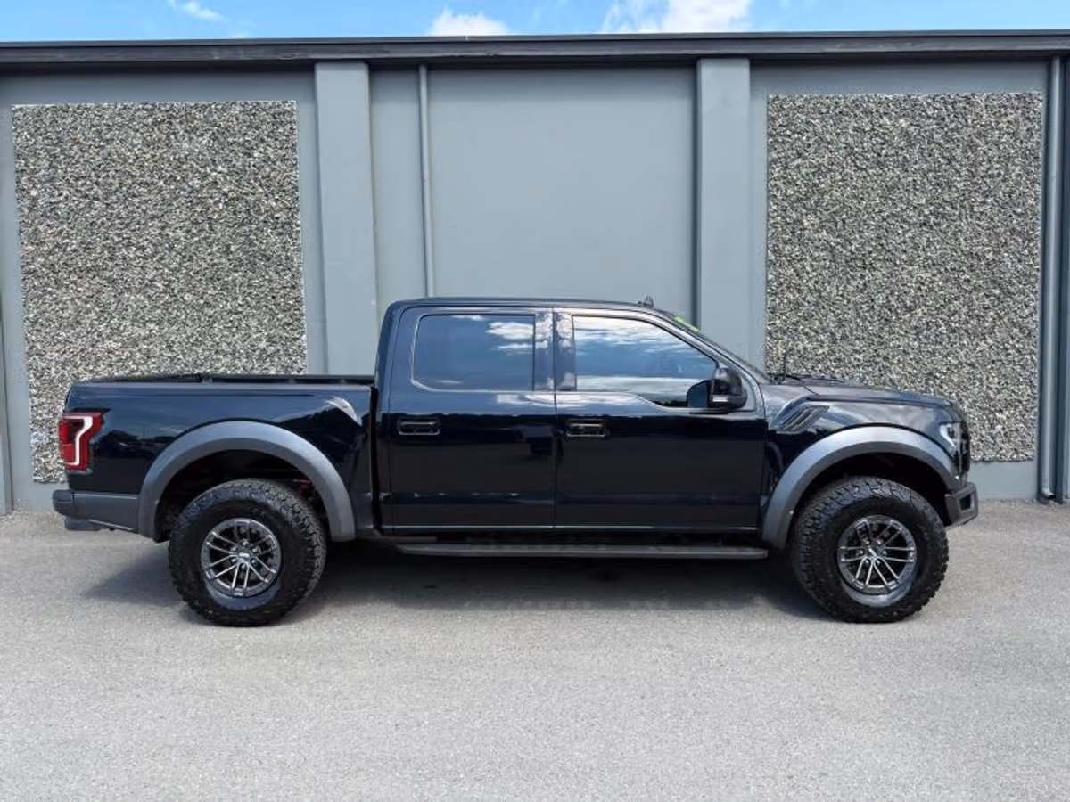 2020 Ford F-150 Raptor 802A SuperCrew Image 5