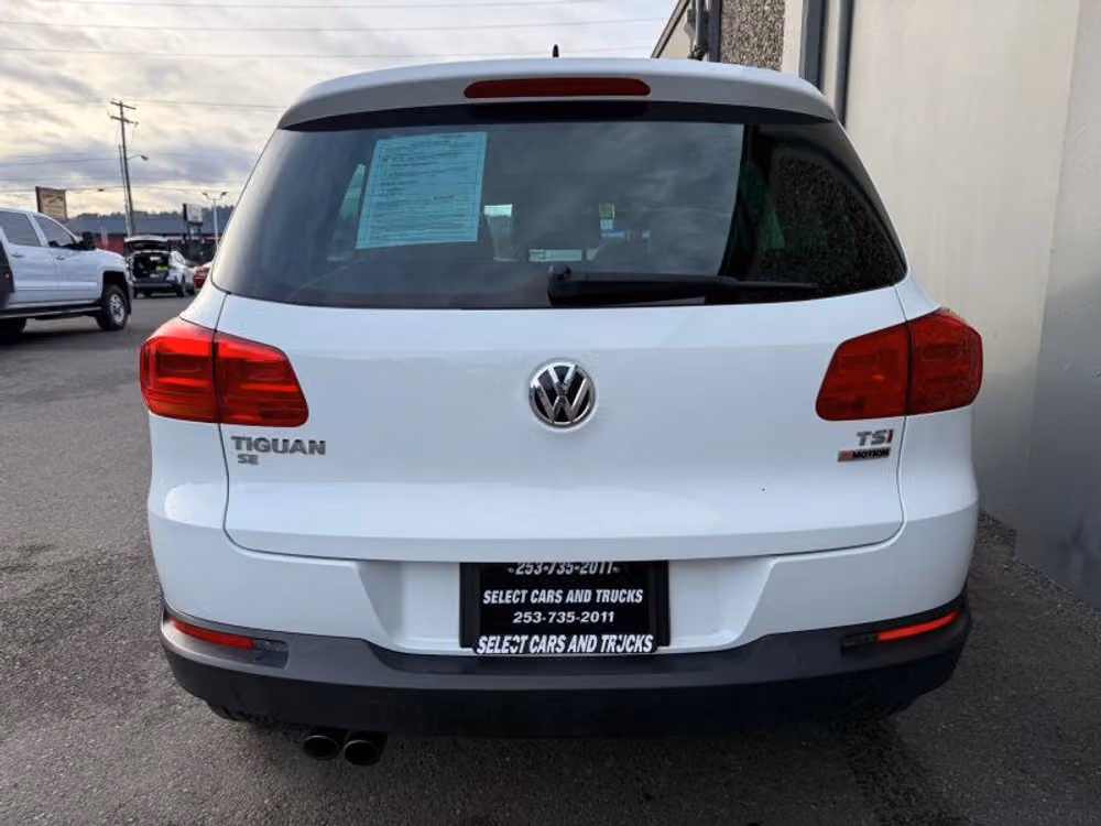 2016 Volkswagen Tiguan 2.0T SE 4Motion Image 8