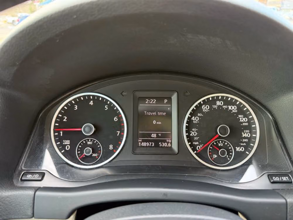 2016 Volkswagen Tiguan 2.0T SE 4Motion Image 10