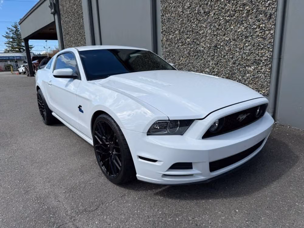2014 Ford Mustang GT Image 4