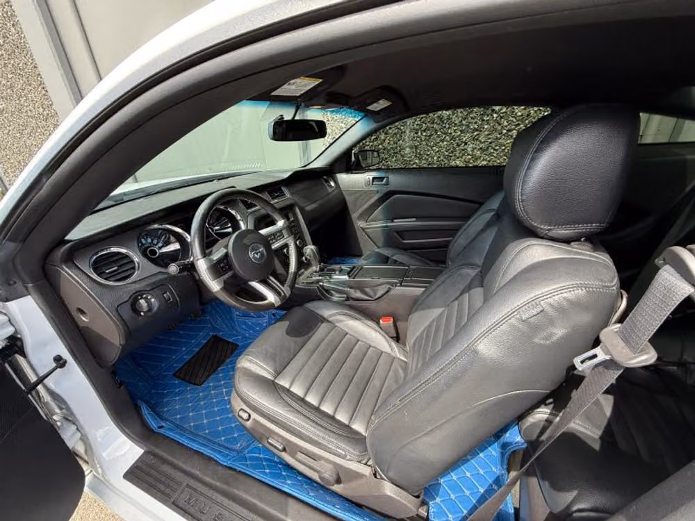 2014 Ford Mustang GT Image 13