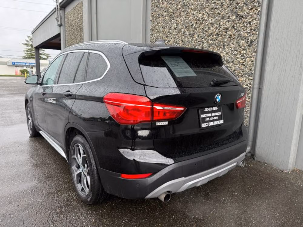 2016 BMW X1 xDrive28i Lower Image 1