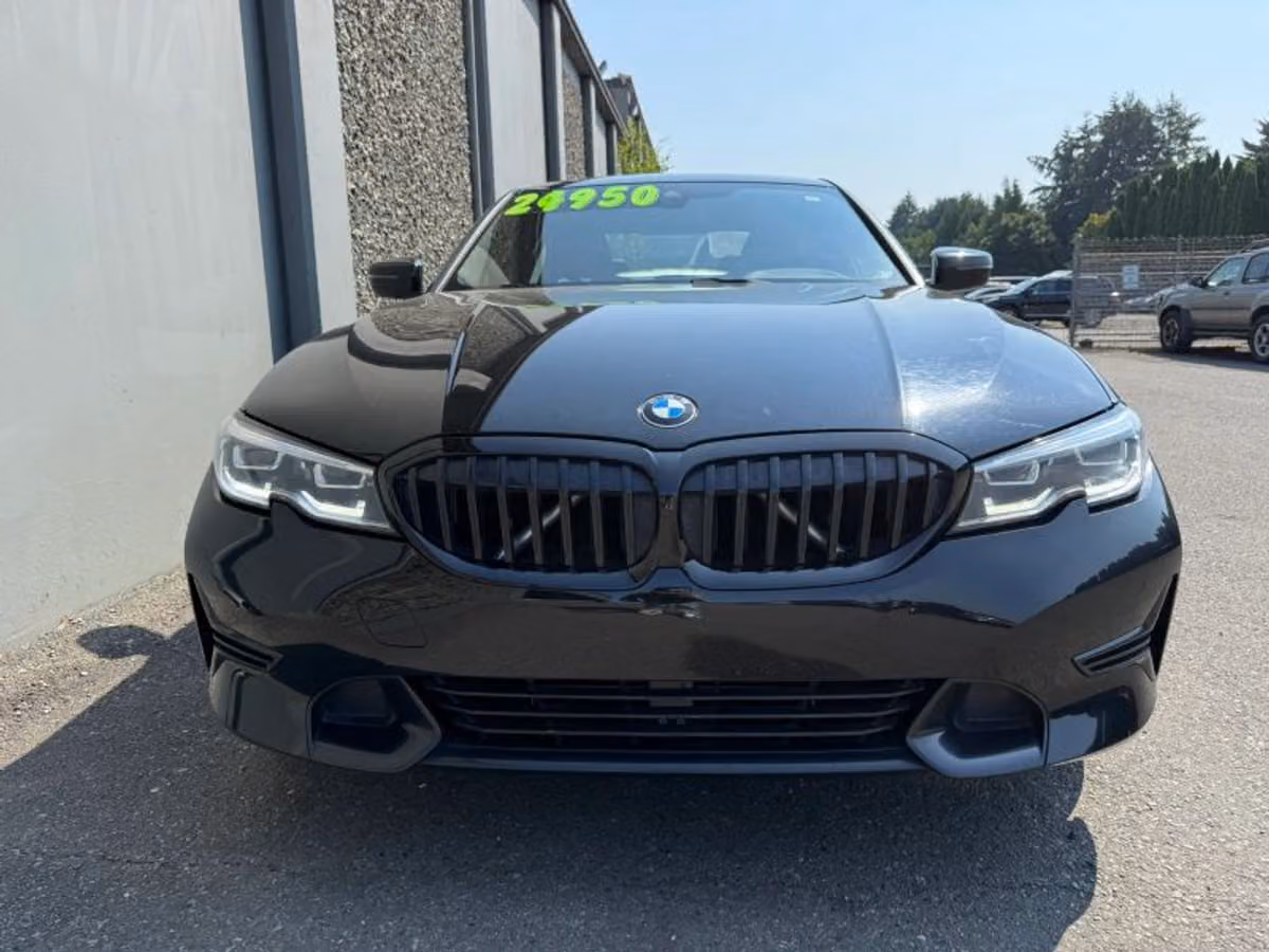 2020 BMW 3 Series 330i xDrive Image 7