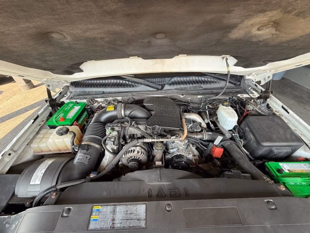 2007 Chevrolet Silverado 3500 Classic LT Pickup 4D 8 ft Crew Cab Image 18