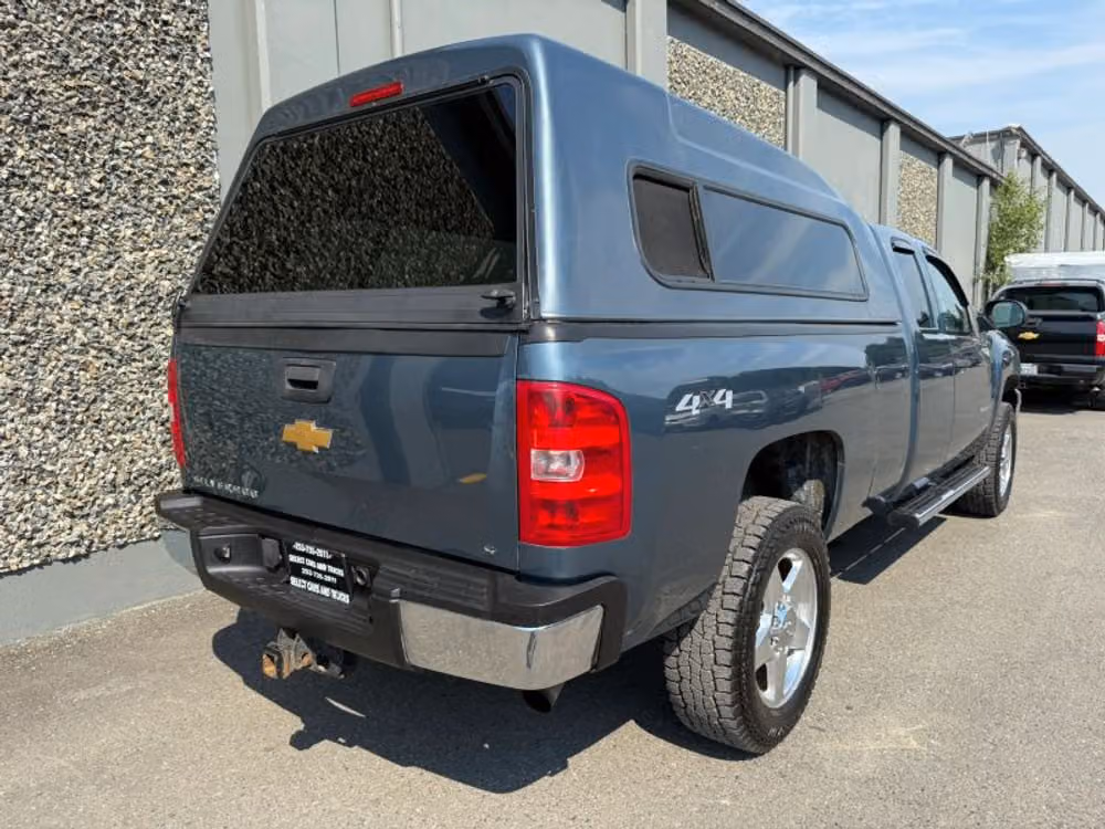 2013 Chevrolet Silverado 2500HD Work Truck Pickup 4D 8 ft Extended Cab Image 6
