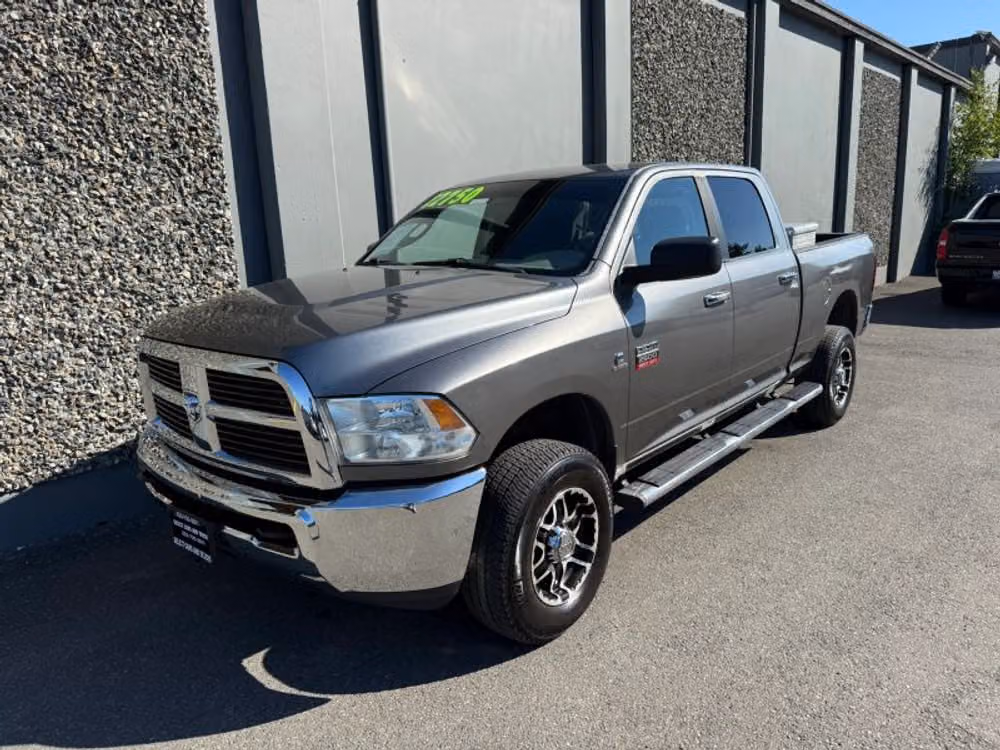 2012 Ram 2500 SLT Crew Cab Image 1