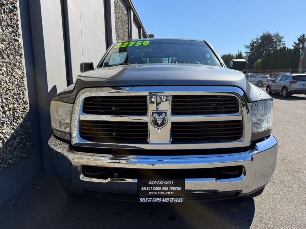 2012 Ram 2500 SLT Crew Cab Image 7