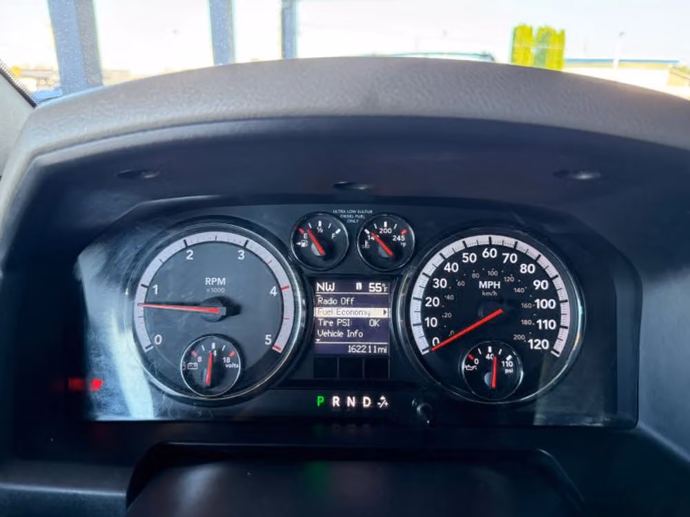 2012 Ram 2500 SLT Crew Cab Image 10