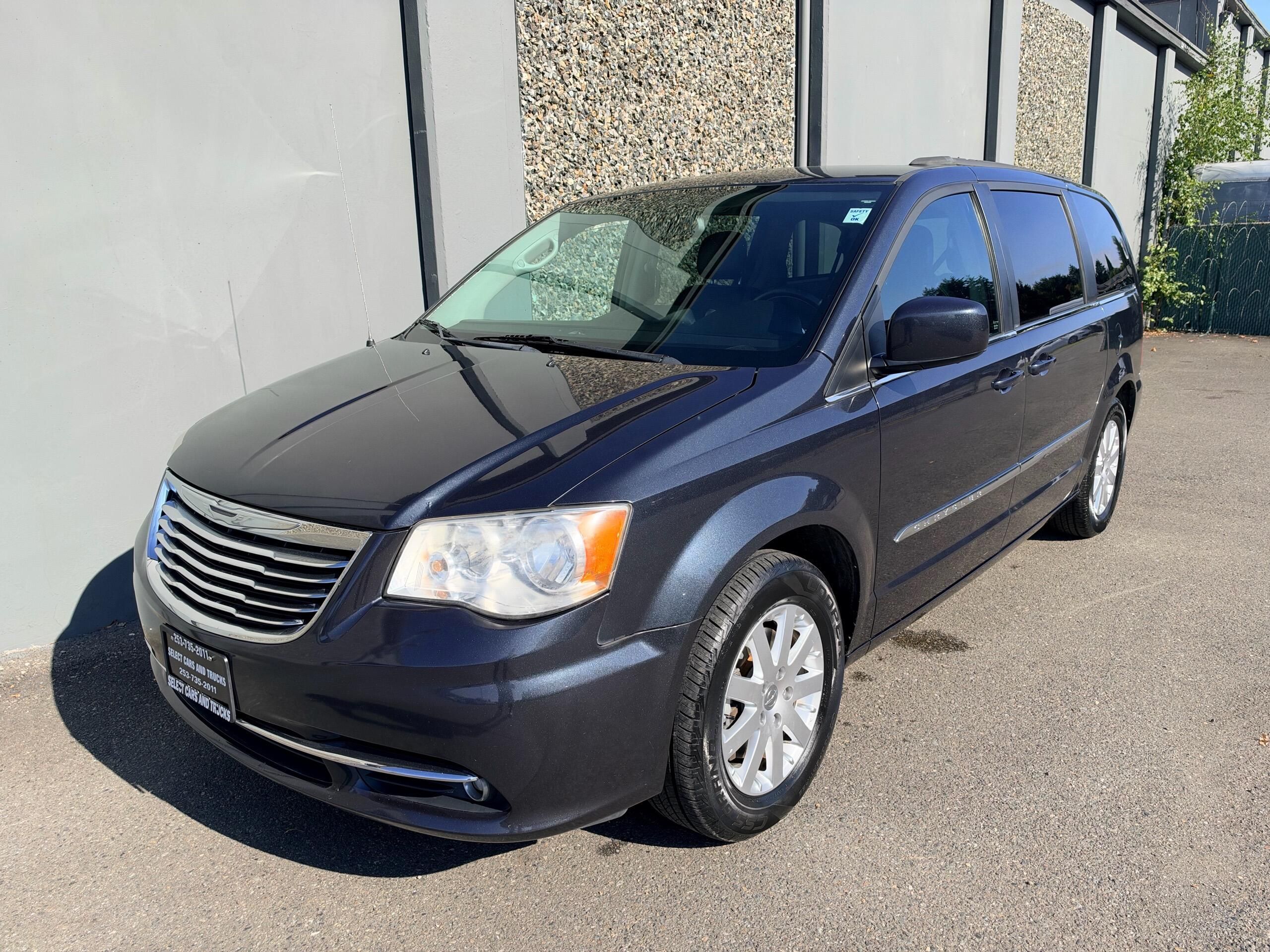 2014 Chrysler Town & Country Touring