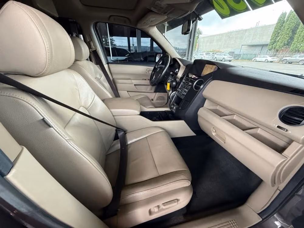2013 Honda Pilot Touring Image 15