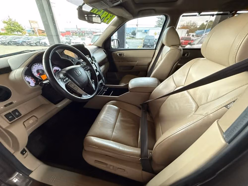 2013 Honda Pilot Touring Image 14