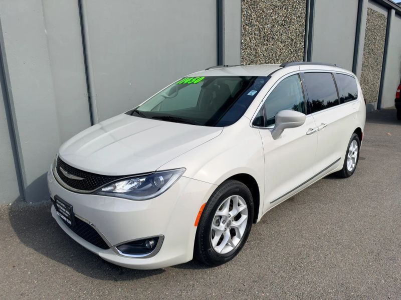 2017 Chrysler Pacifica