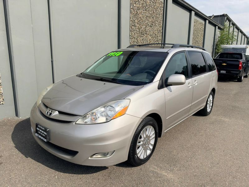 2010 Toyota Sienna