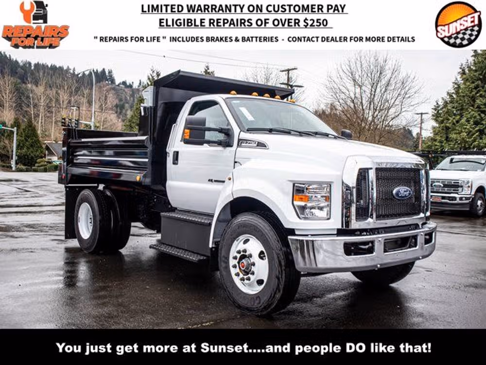 2026 Ford F-750's photo
