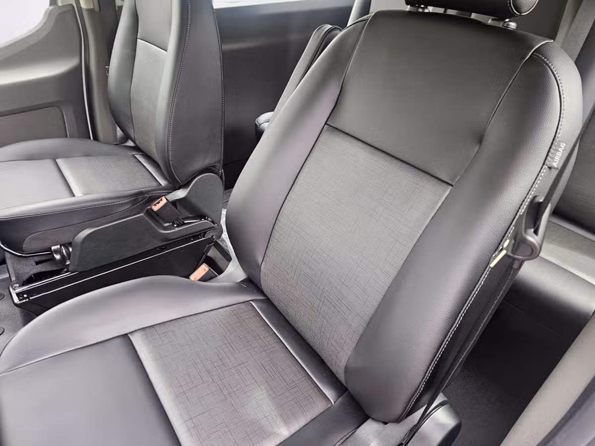 2026 Ford Transit 350 XL Passenger Image 19