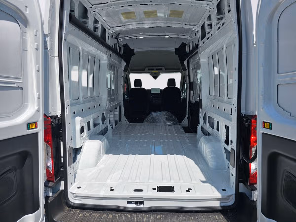 2026 Ford Transit 250 Cargo Image 18
