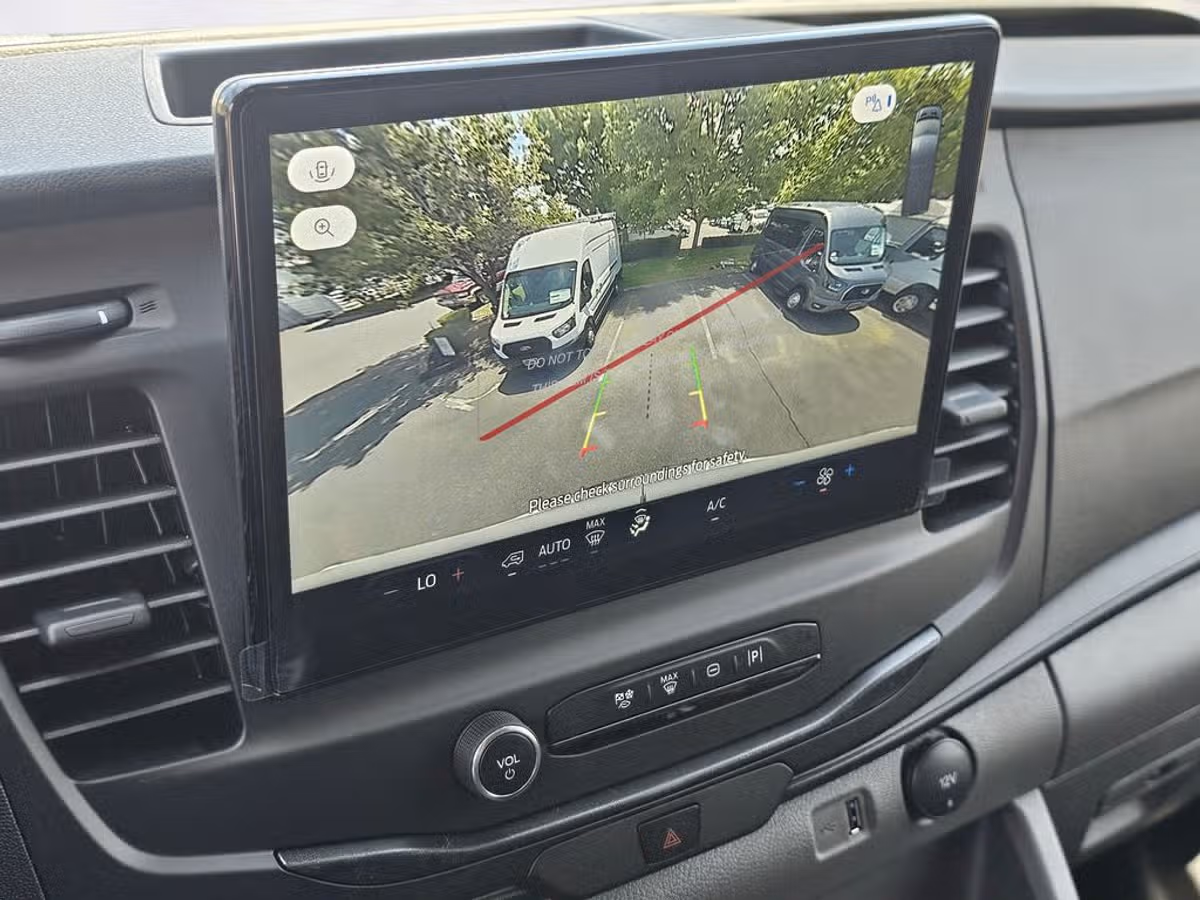 2026 Ford Transit 250 Cargo Image 28