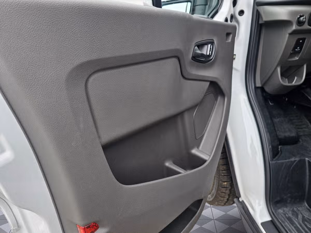 2026 Ford Transit 250 Cargo Image 17