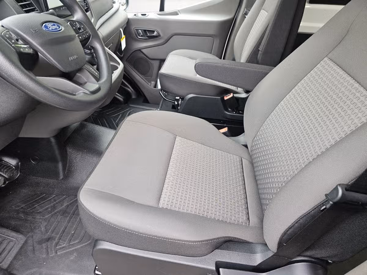 2026 Ford Transit 250 Cargo Image 18