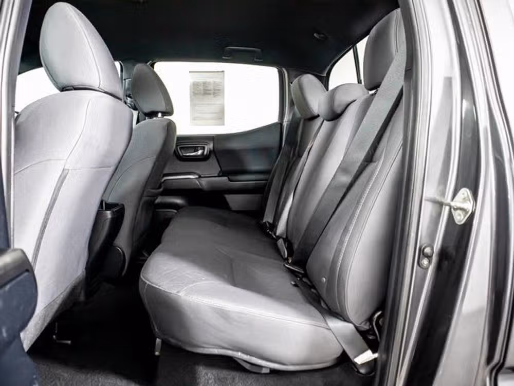 2018 Toyota Tacoma TRD Off-Road Double Cab Image 18