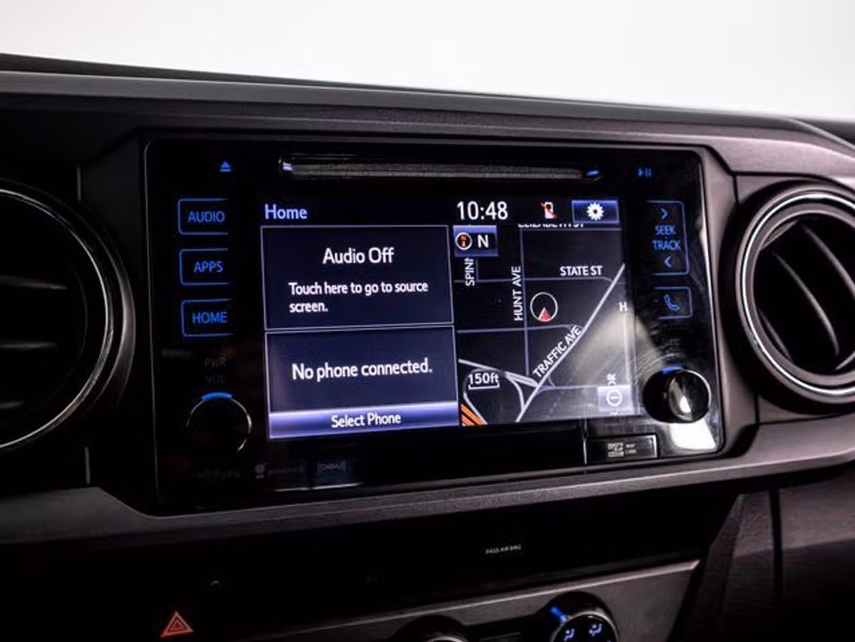 2018 Toyota Tacoma TRD Off-Road Double Cab Image 28