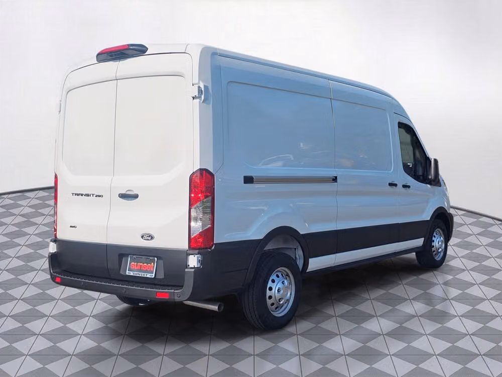 2026 Ford Transit 250 Cargo Image 7