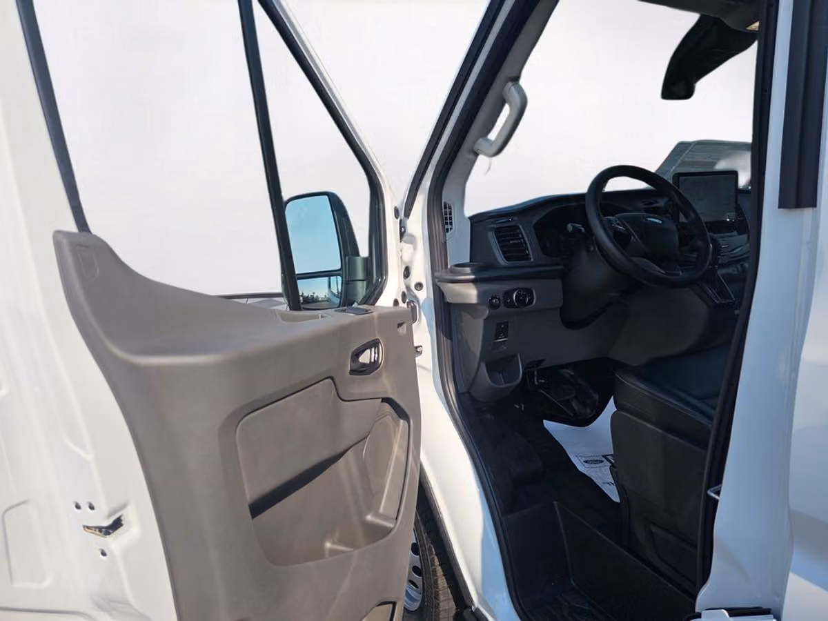 2026 Ford Transit 250 Cargo Image 17