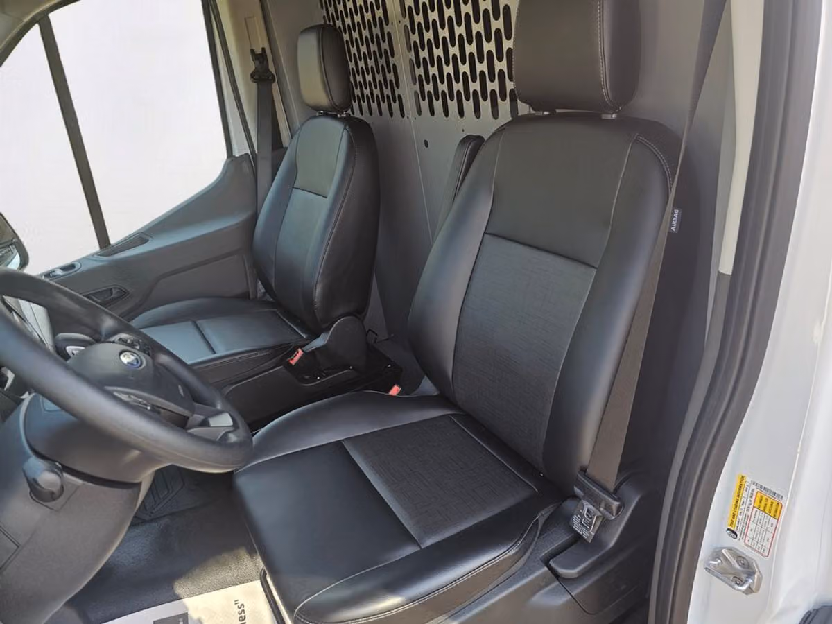 2026 Ford Transit 250 Cargo Image 19