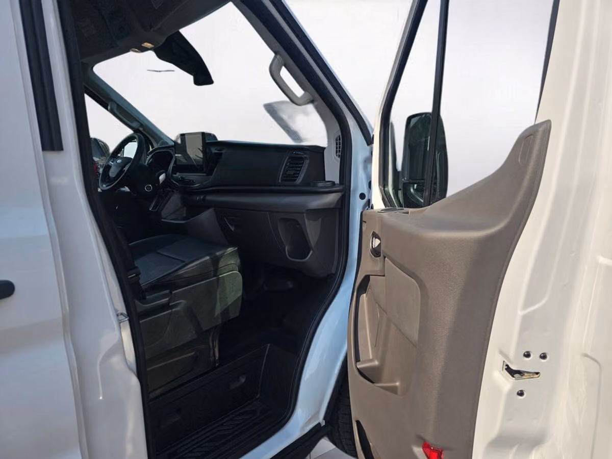 2026 Ford Transit 250 Cargo Image 12
